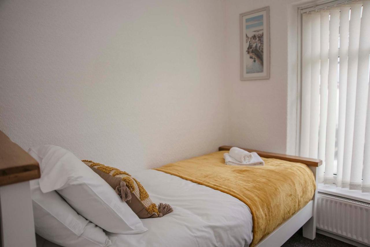 Six Bells Retreat Villa Abertillery Dış mekan fotoğraf