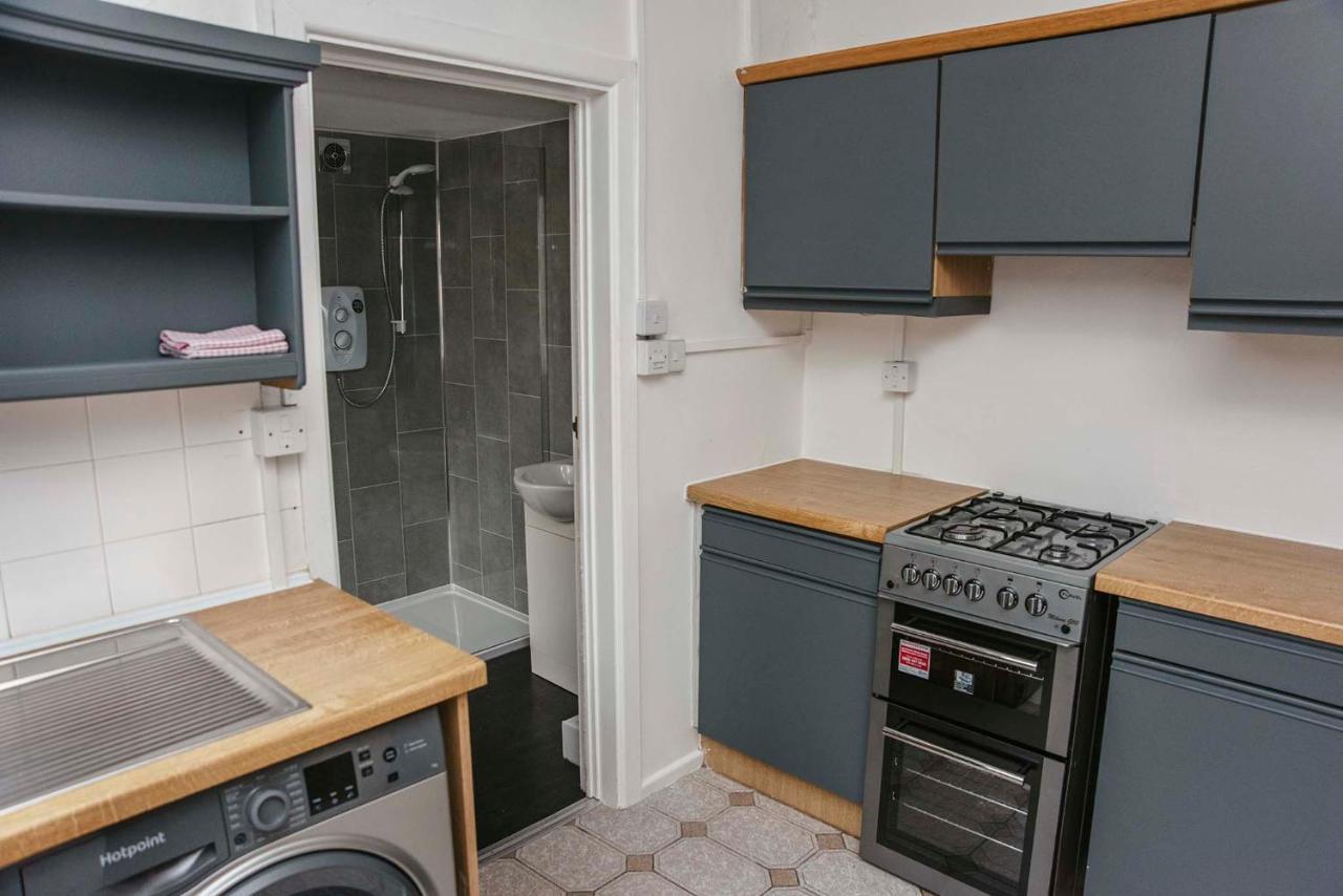 Six Bells Retreat Villa Abertillery Dış mekan fotoğraf