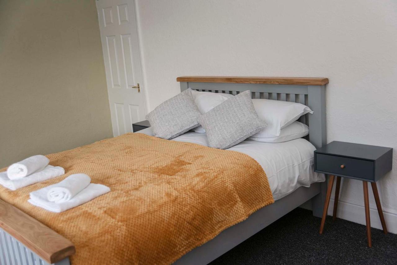 Six Bells Retreat Villa Abertillery Dış mekan fotoğraf