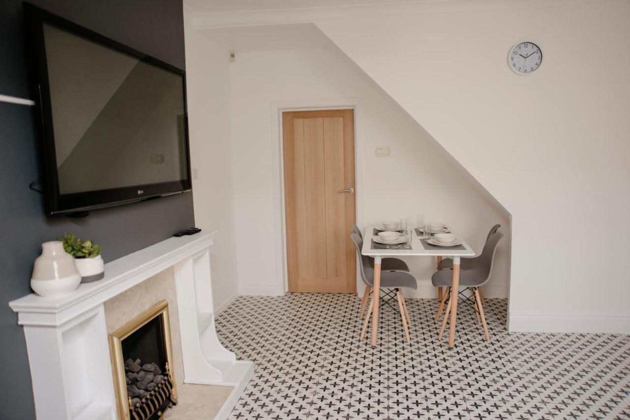 Six Bells Retreat Villa Abertillery Dış mekan fotoğraf