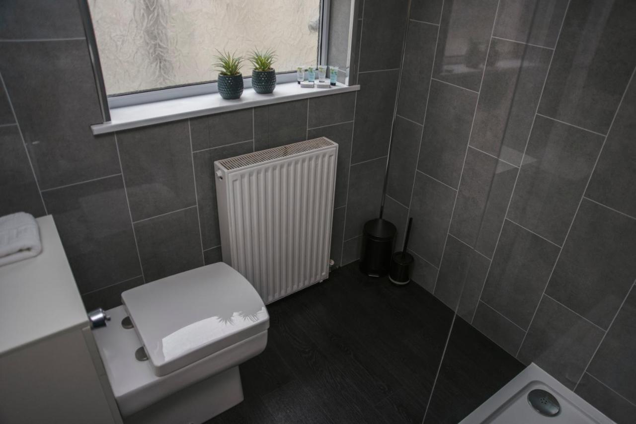 Six Bells Retreat Villa Abertillery Dış mekan fotoğraf